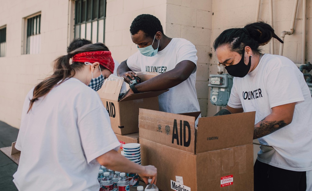 Do People Give More to Charity in 2026